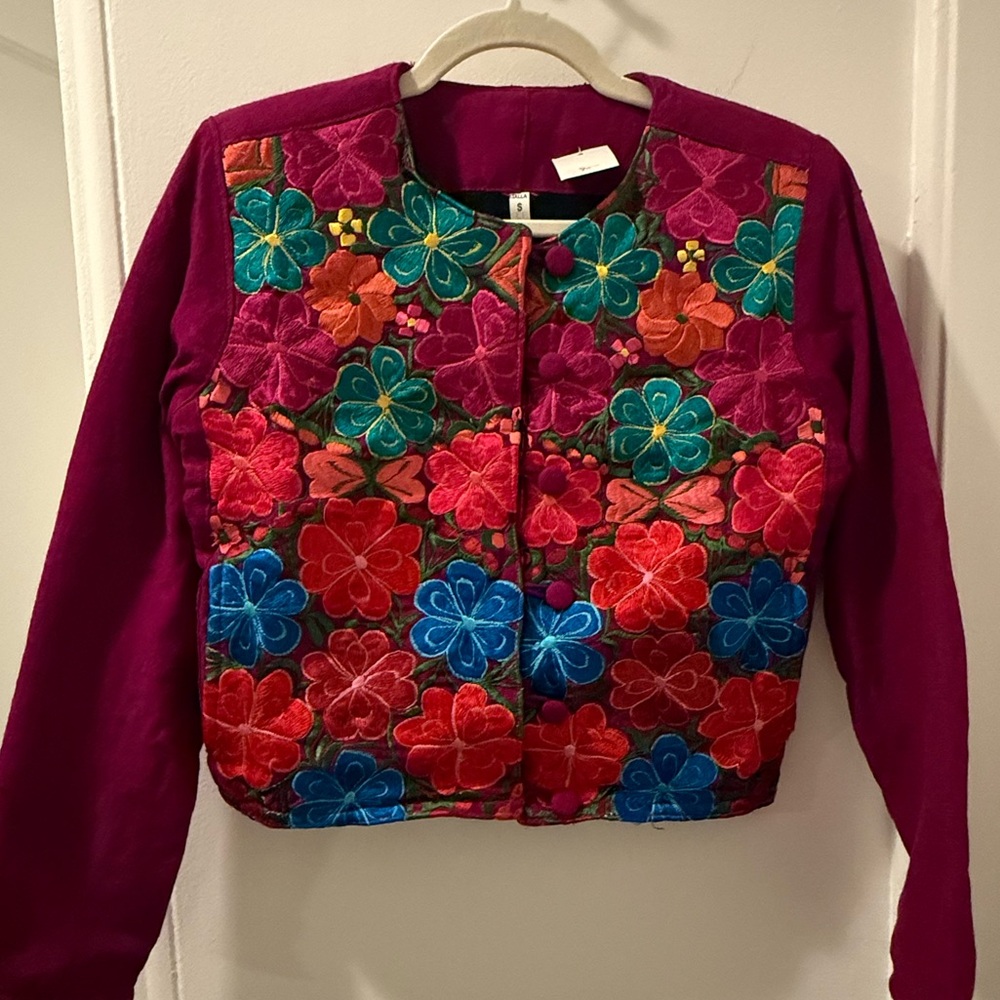 Floral Embroidered Women's Jacket/Bolero